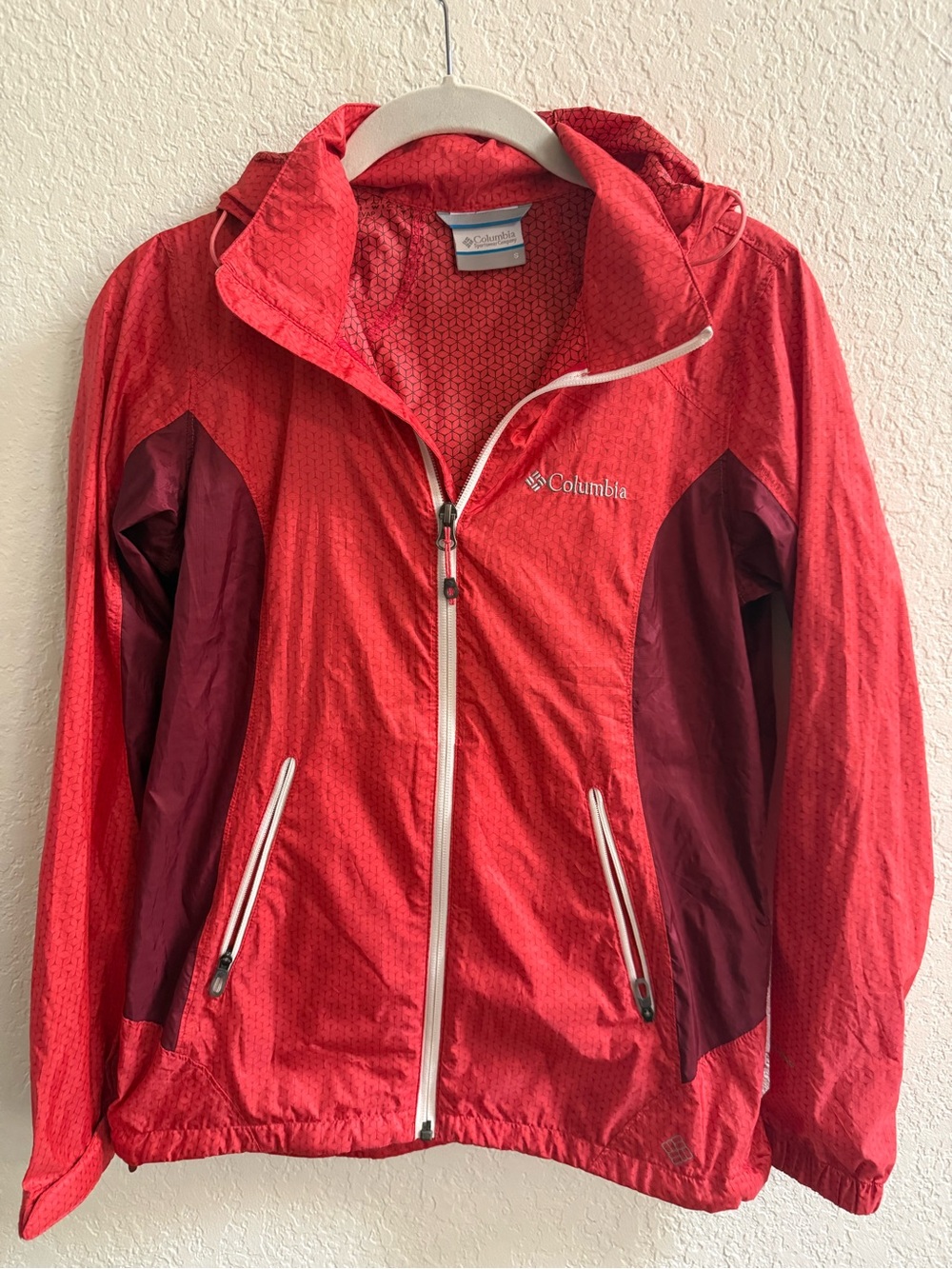 Columbia Women's Red Hooded Rain Jacket